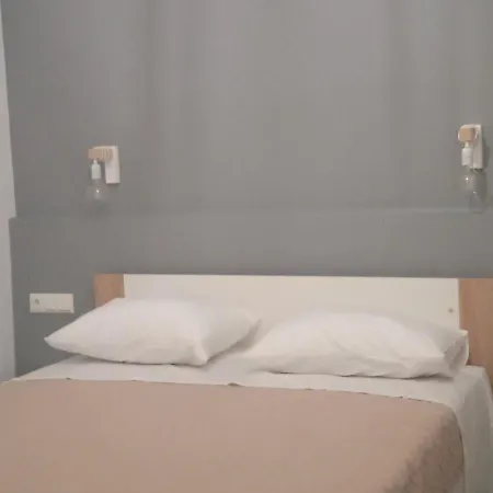 George & Dimitra's House Apartamento *