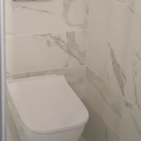 George & Dimitra's House Apartamento *