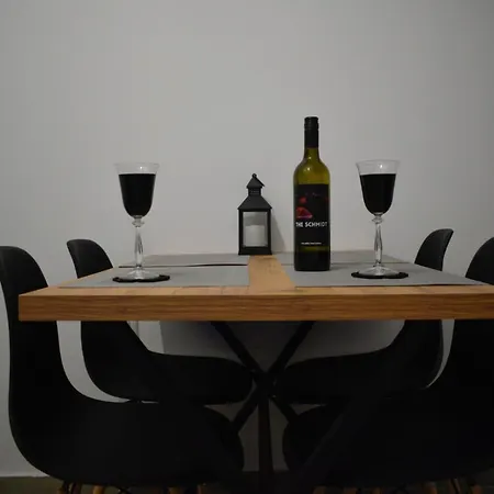 Apartamento George & Dimitra's House *