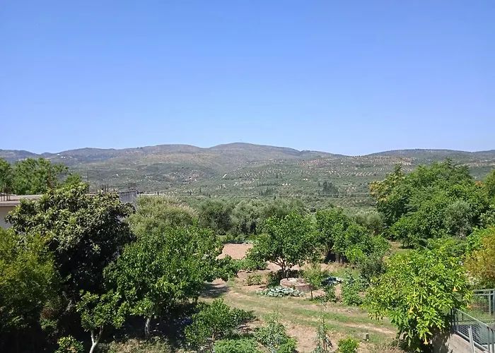 Apartamento George & Dimitra's House