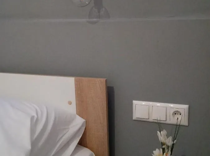 George & Dimitra's House * Charokopio